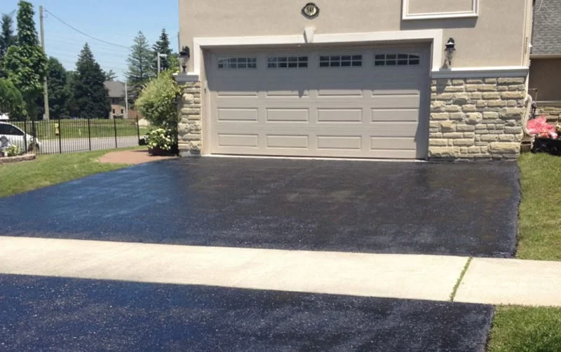 Blacktop Driveway Services