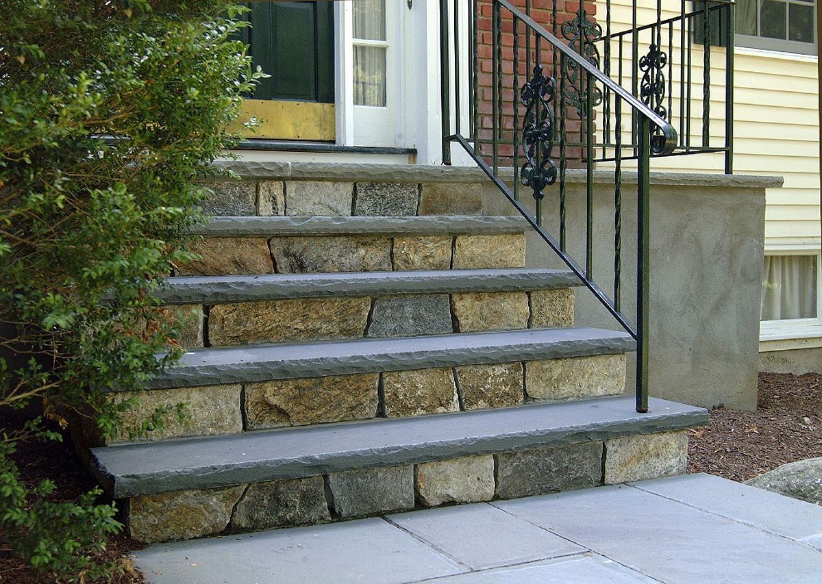 Steps and stoops in new york