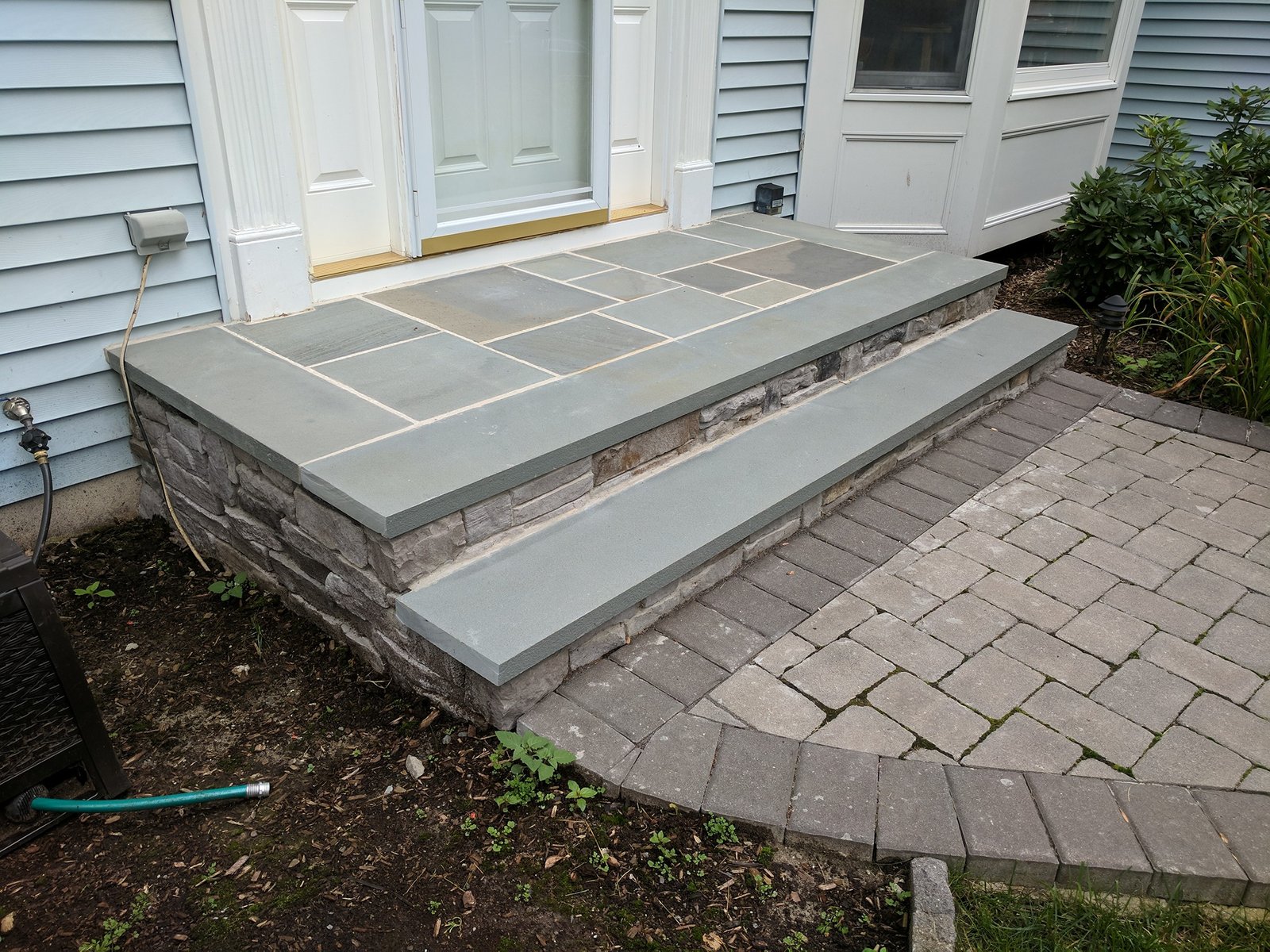 Steps, Stoops & Walkways